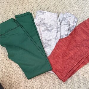Lot of Athleta Kids' Leggings in Green, Gray, and Red